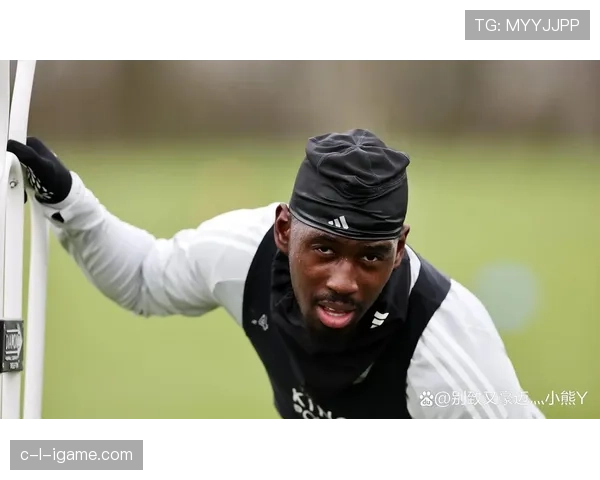 莱斯特城巧妙进攻套路持续发力，球队表现亮眼