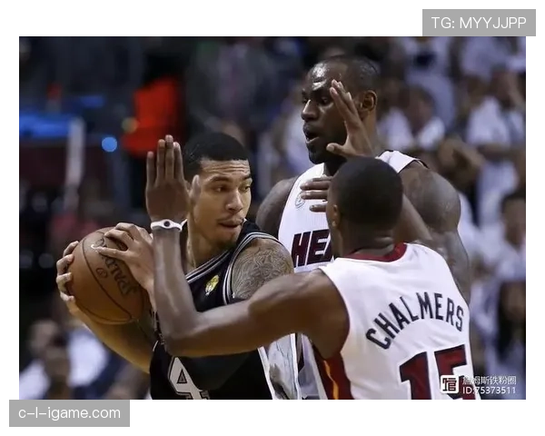 特温进攻套路成逆转关键，战术革新点燃季后赛希望