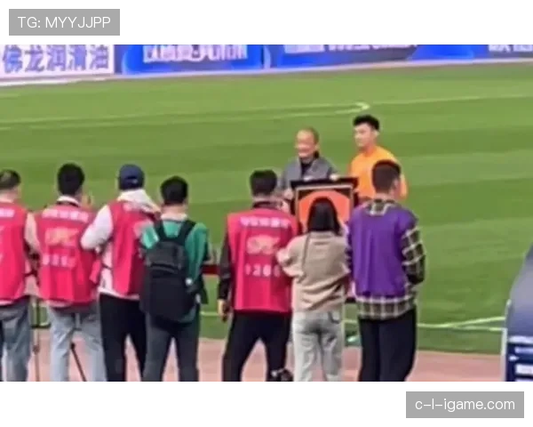 郑铮领衔山东泰山迎战新对手,状态回暖全力备战关键战役